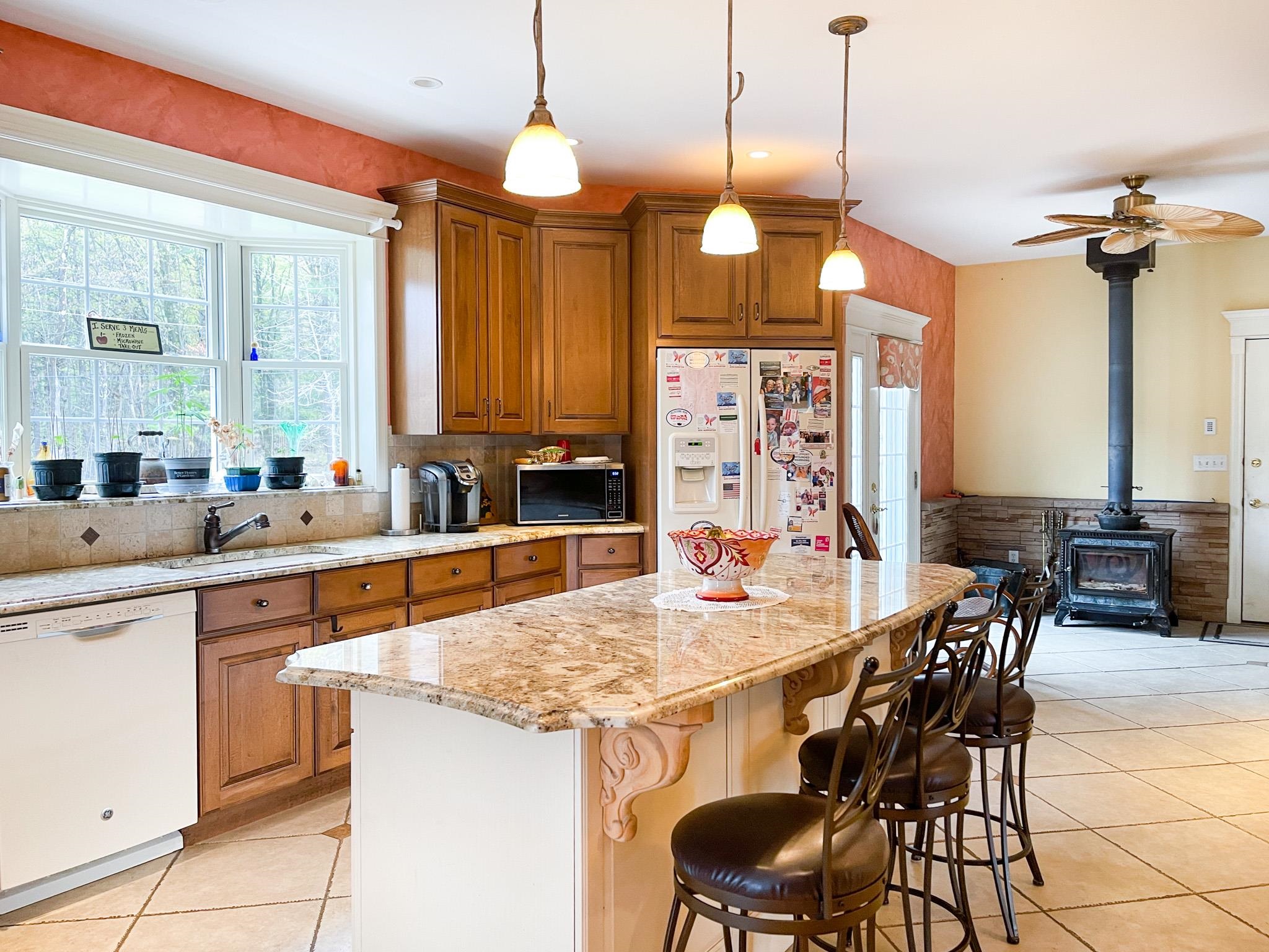 1081 Pond Road Hinesburg, VT 05461 - Photo 8 of 40