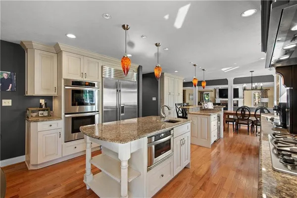 $950,000 | 79 Alexander Drive, Canonsburg, PA 15317