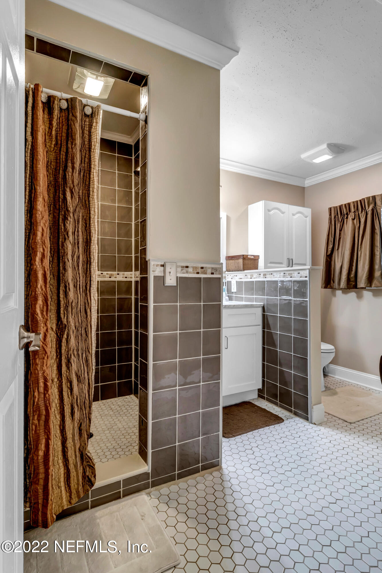 152 Marvin Jones Road Crescent City, FL 32112 - Photo 24 of 83 a view of walk in closet and bedroom