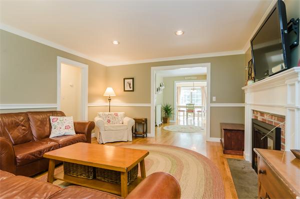 173 Spring Street Hopkinton, MA 01748 - Photo 5 of 17 Gallery Image 5