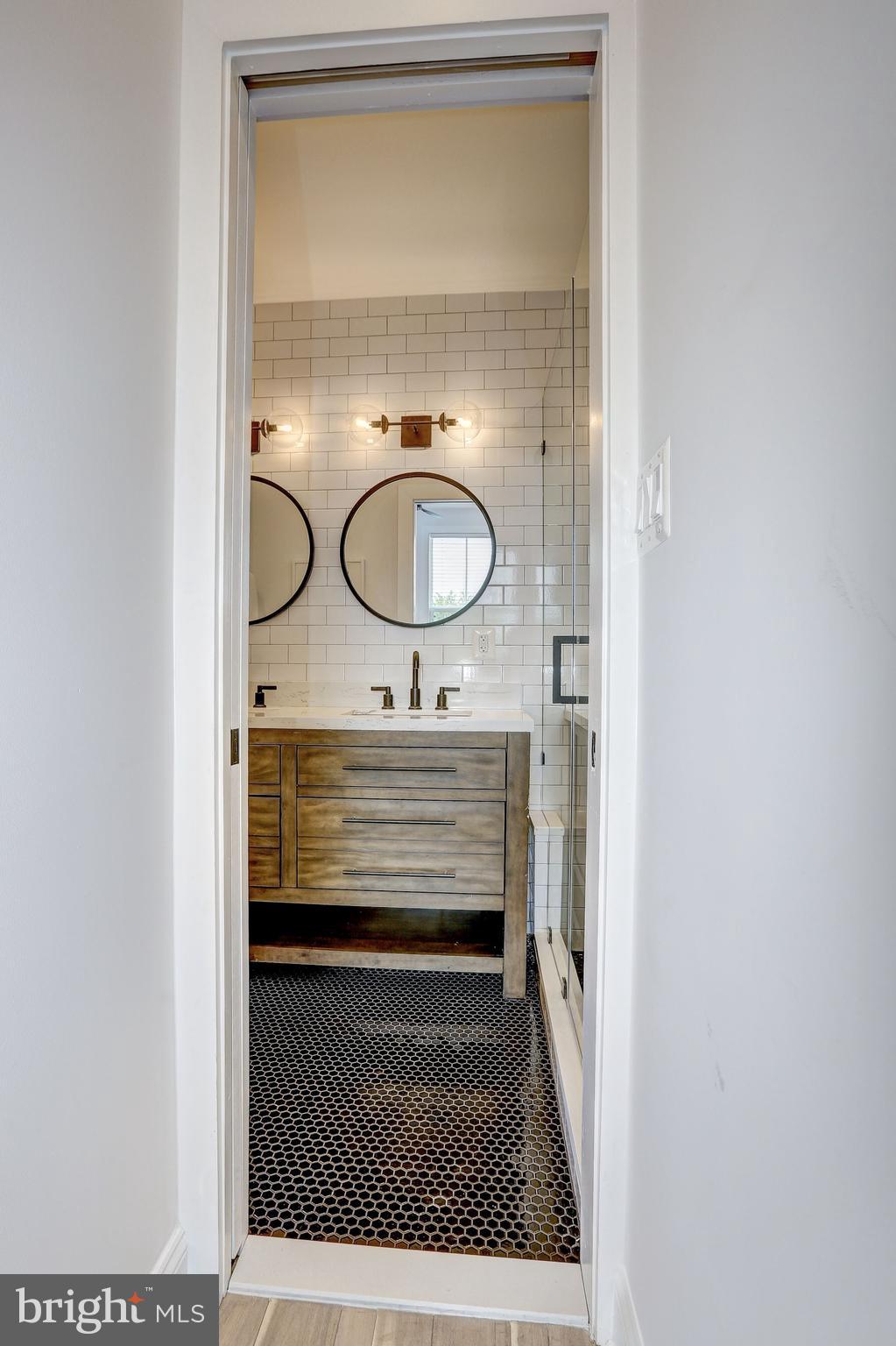 1310 Spring Road Northwest, Unit PHB Washington, DC 20010 - Photo 34 of 44