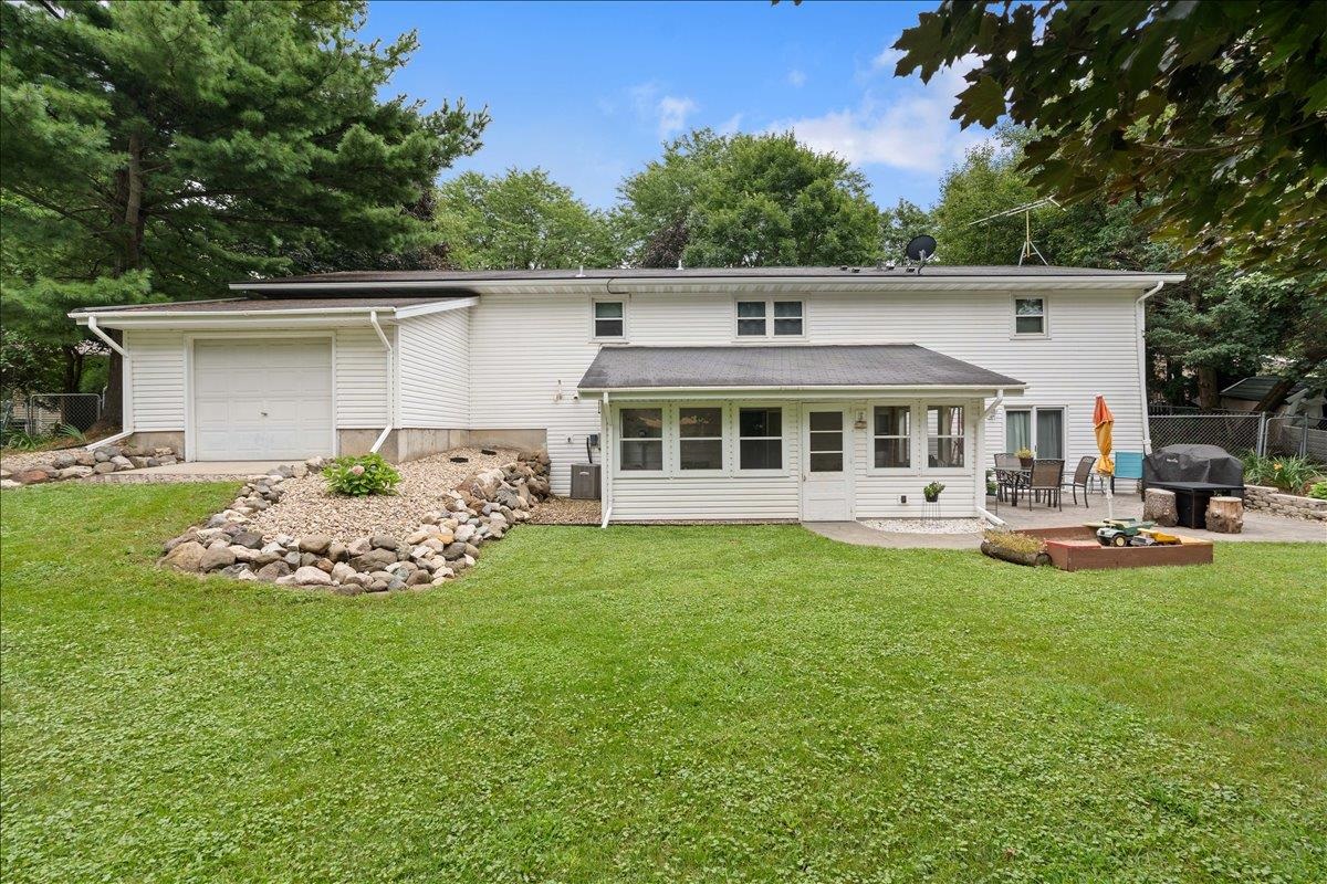 118 Violet Circle Madison, WI 53714 - Photo 45 of 56