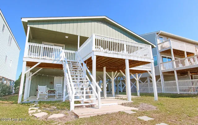 $1,500,000 | 1212 Main Street East, Sunset Beach, NC 28468