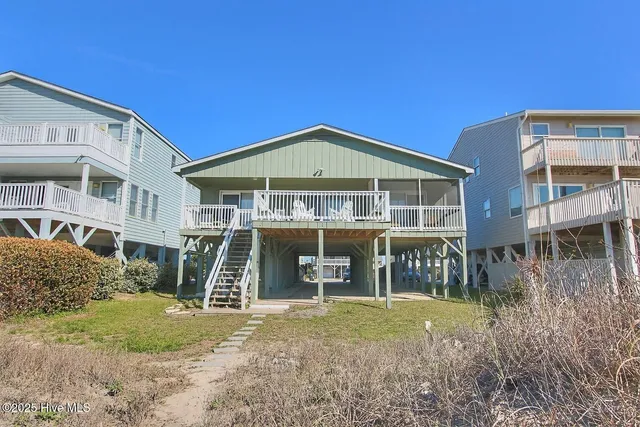 $1,500,000 | 1212 Main Street East, Sunset Beach, NC 28468
