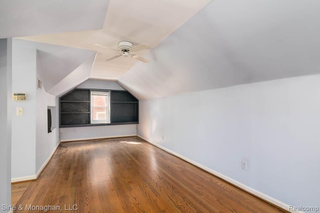 459 Touraine Road Grosse Pointe Farms, MI 48236 - Photo 16 of 28
