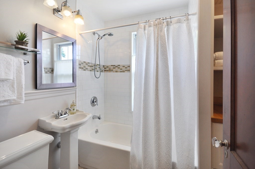 123 Appleton Street Arlington, MA 02476 - Photo 15 of 39