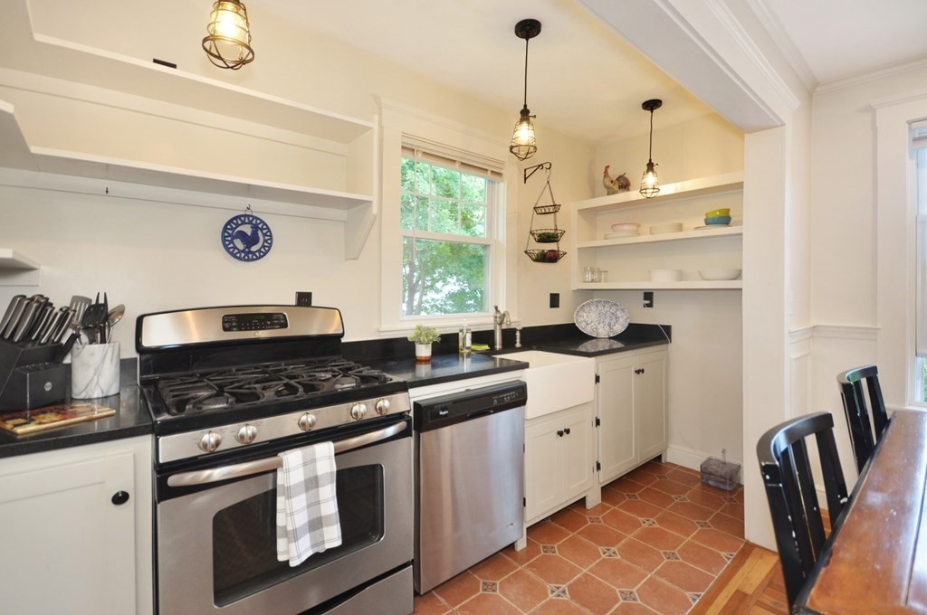 123 Appleton Street Arlington, MA 02476 - Photo 24 of 39