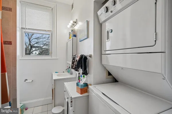 $3,670 | 1373 Quincy Street Northwest, Washington, DC 20011
