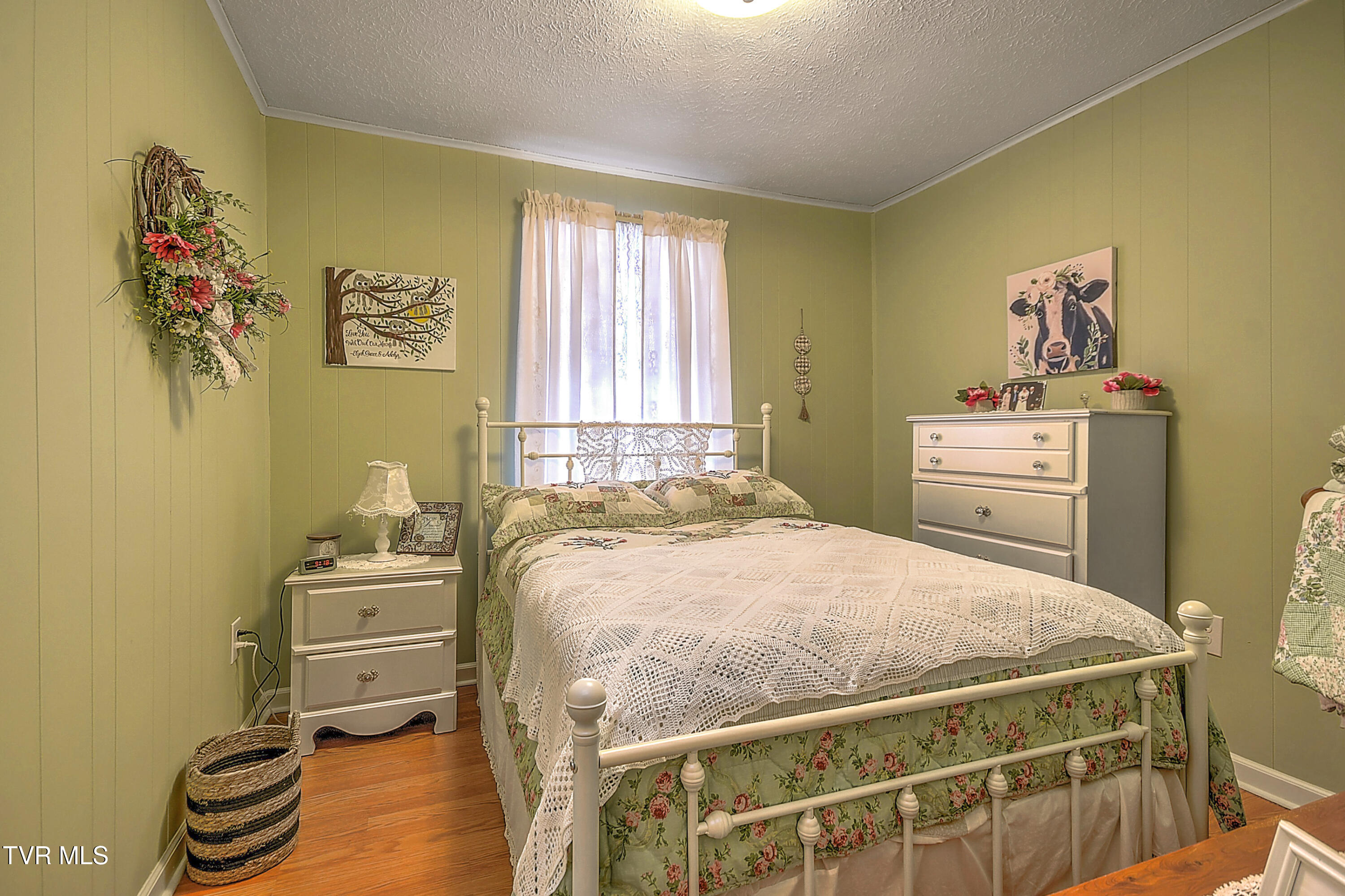 215 Taylor Road Blountville, TN 37617 - Photo 15 of 41 215 Taylor Rd TV-10