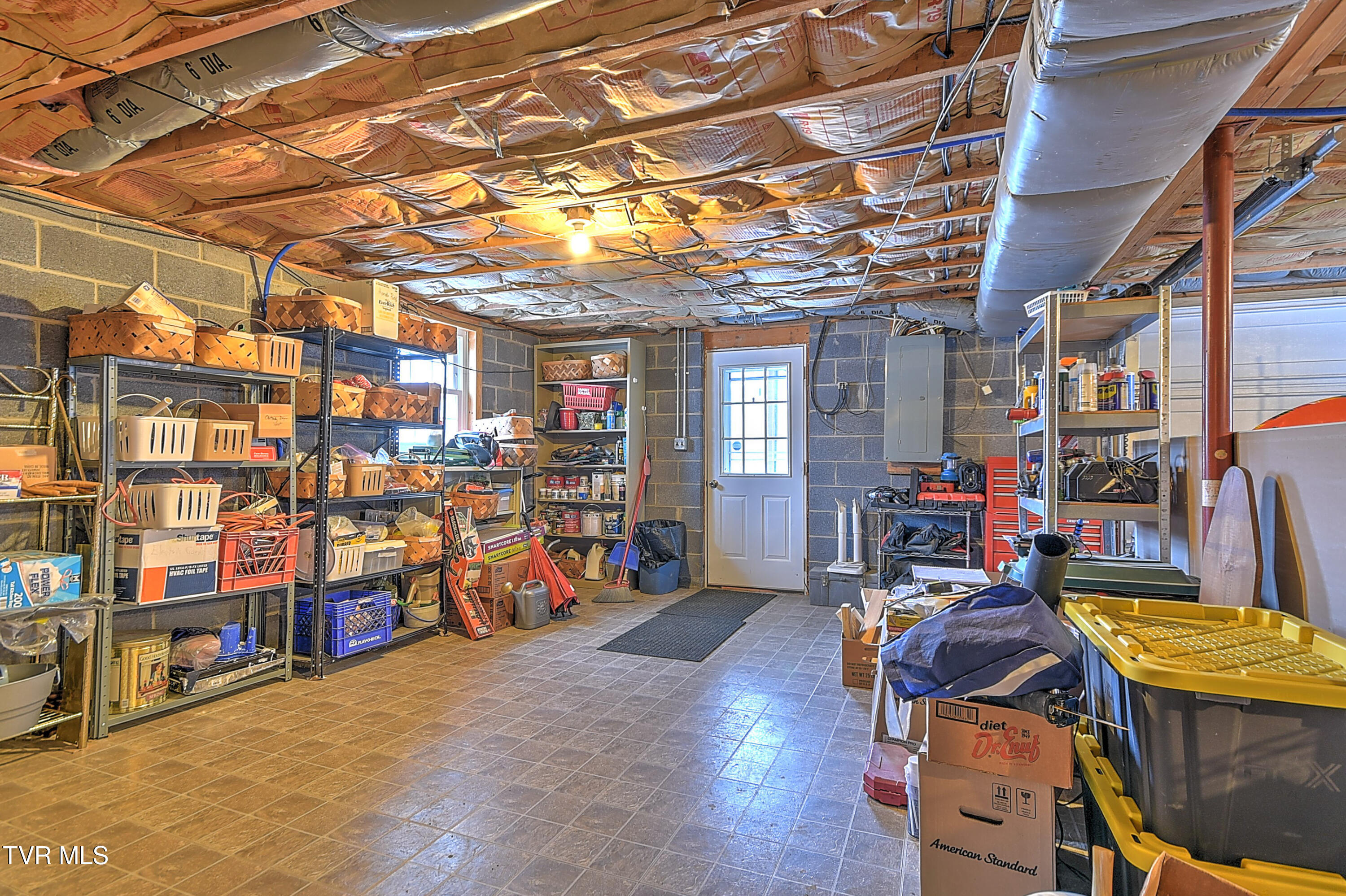 215 Taylor Road Blountville, TN 37617 - Photo 31 of 41 215 Taylor Rd TV-32