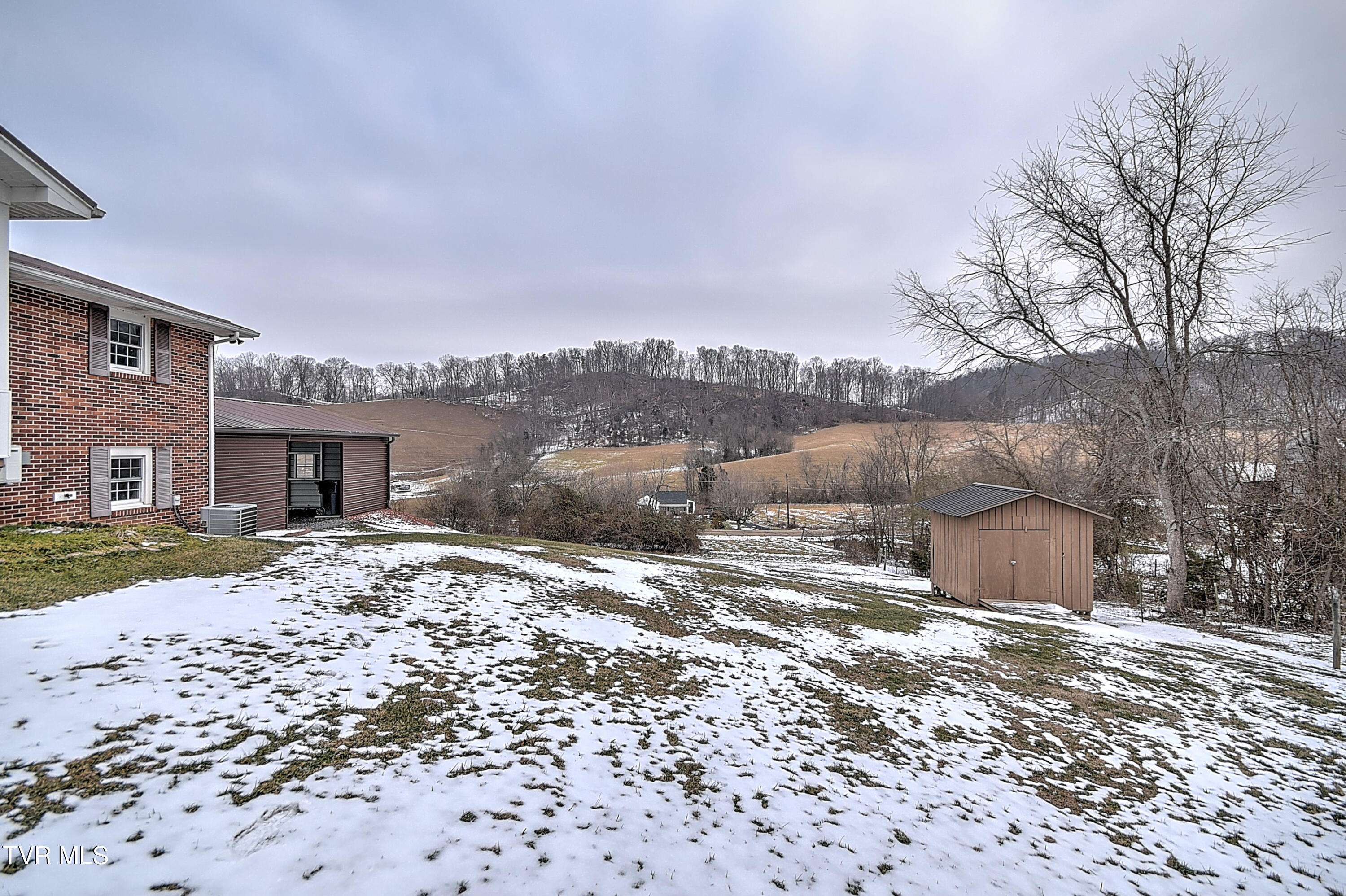 215 Taylor Road Blountville, TN 37617 - Photo 39 of 41 215 Taylor Rd TV-35