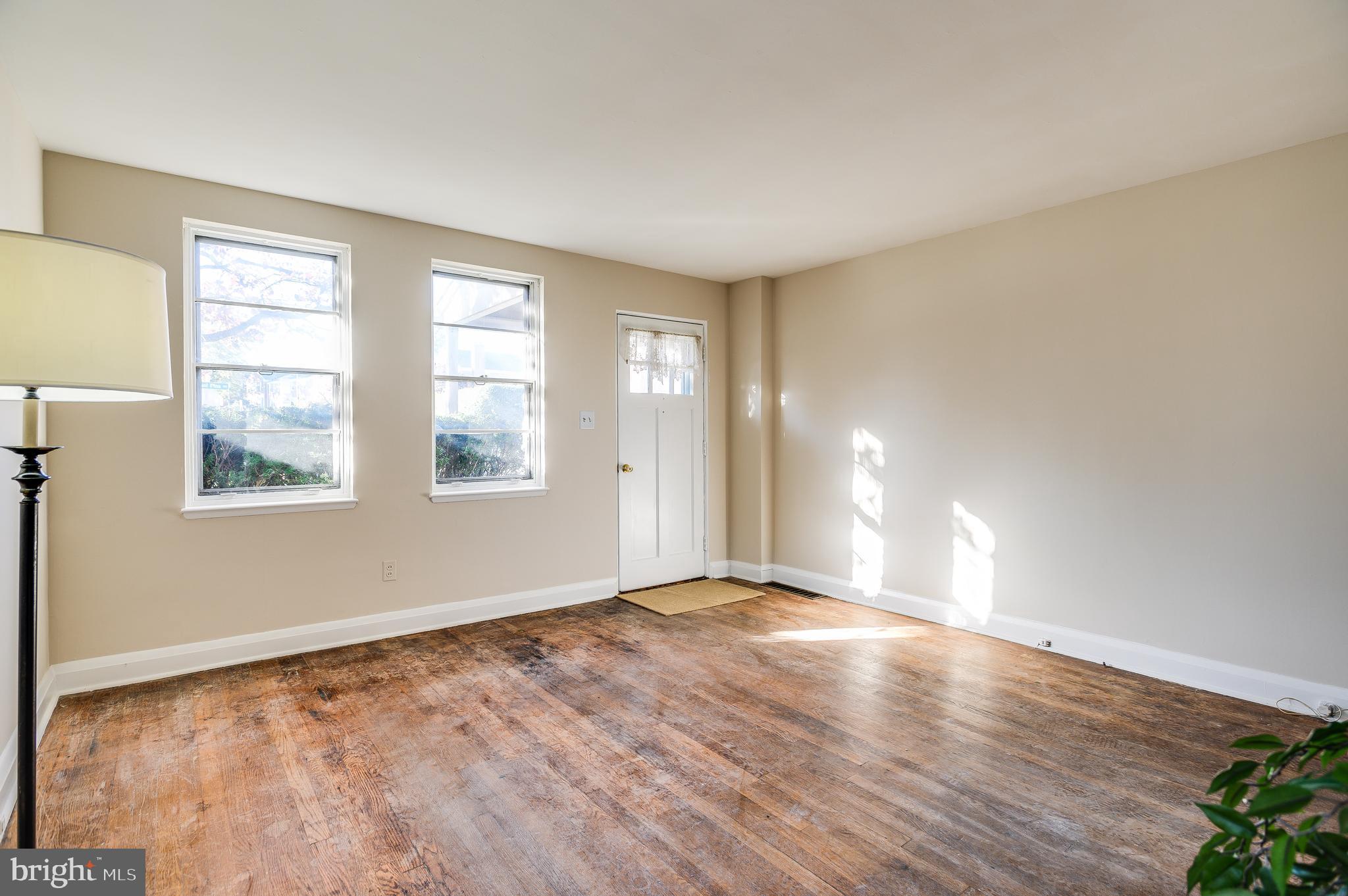 8605 Pleasant Plains Road Towson, MD 21286 - Photo 12 of 30 Sunny spaces