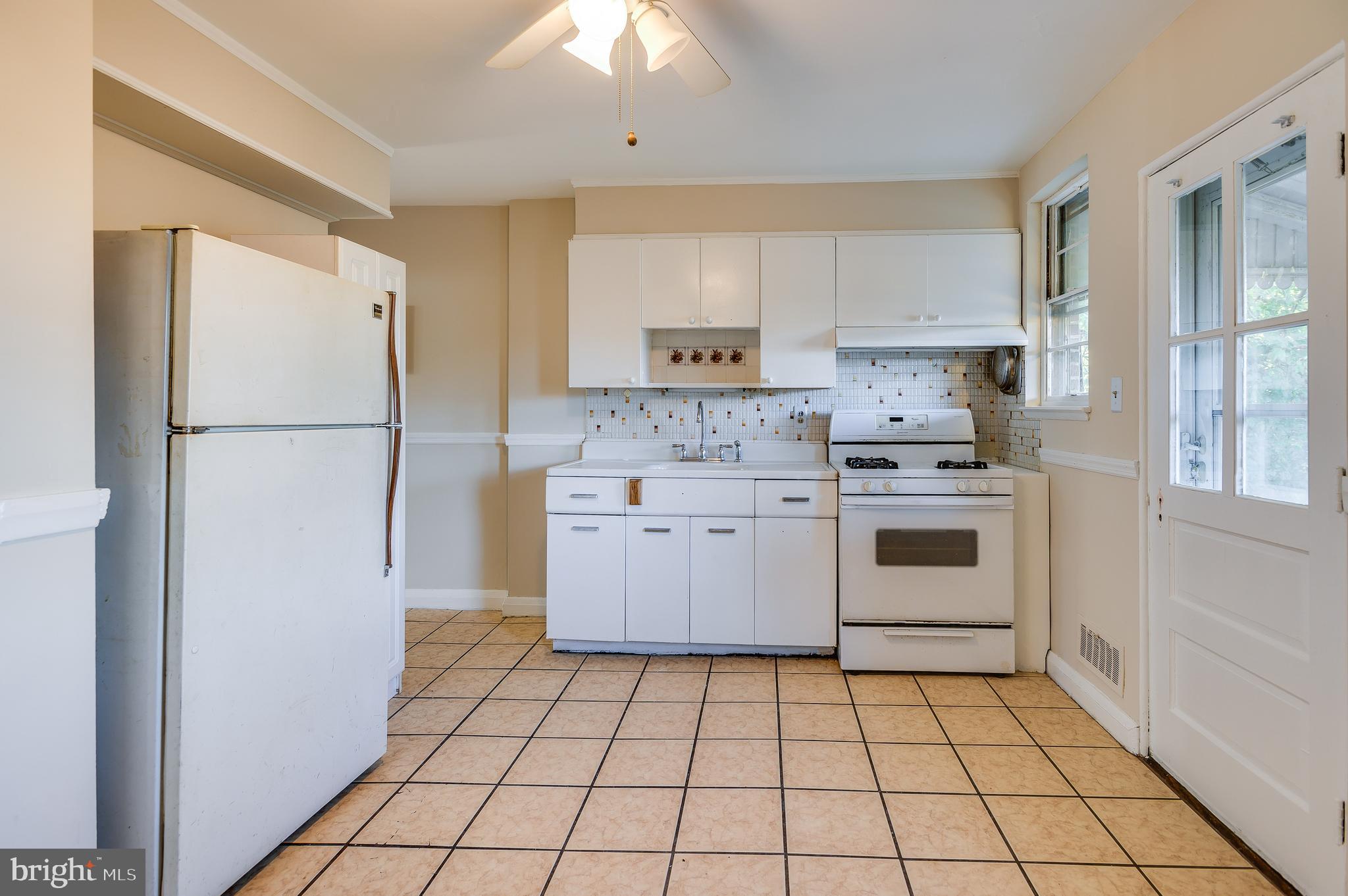 8605 Pleasant Plains Road Towson, MD 21286 - Photo 17 of 30 Gallery Image 17