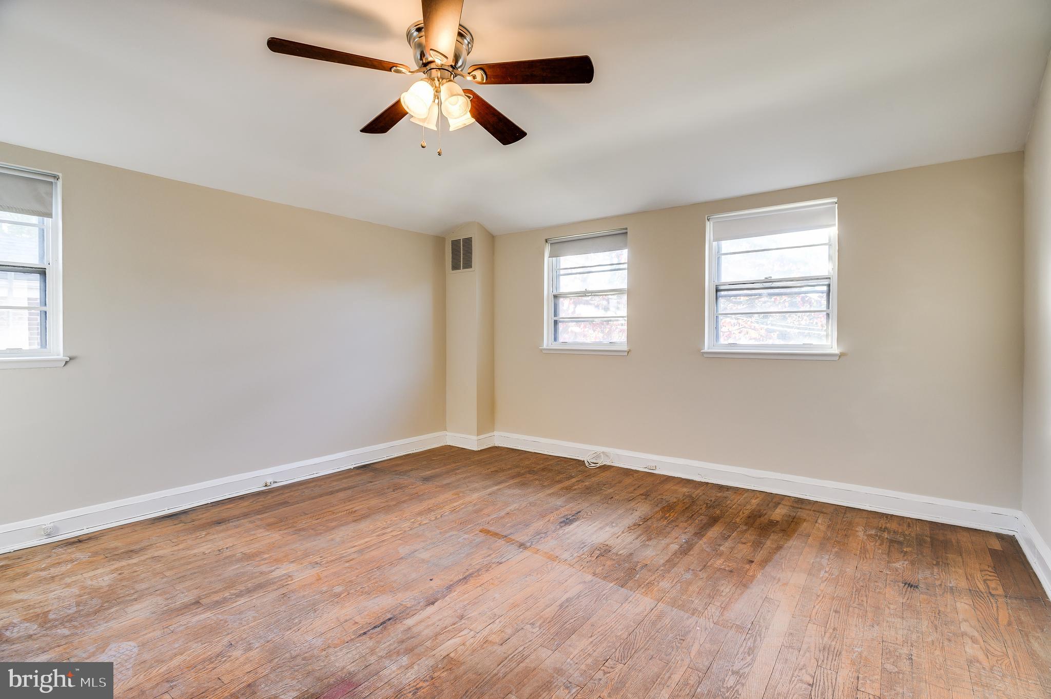 8605 Pleasant Plains Road Towson, MD 21286 - Photo 20 of 30 Master Bedroom
