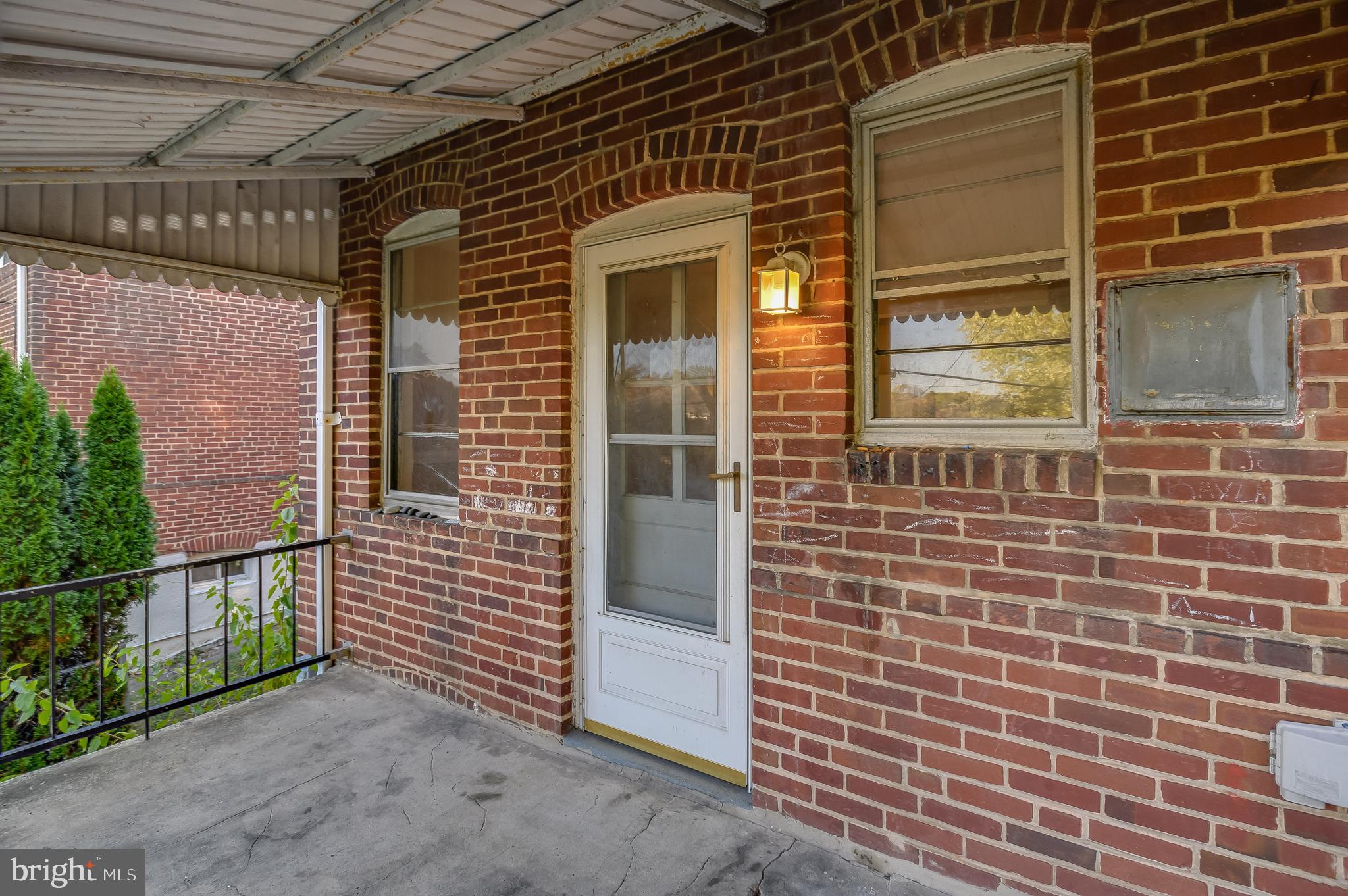 8605 Pleasant Plains Road Towson, MD 21286 - Photo 9 of 30 Brick on all sides