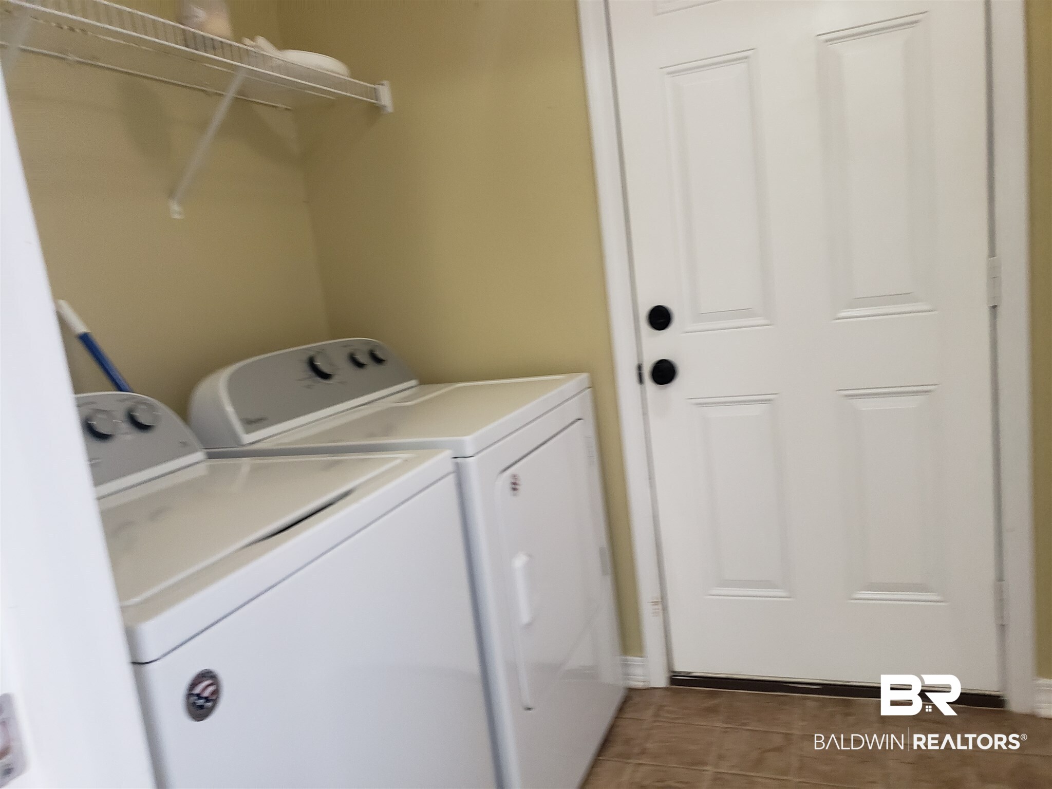 16730 Sugar Loop Foley, AL 36535 - Photo 10 of 25 Laundry