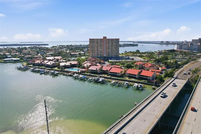$655,000 | 4780 Brittany Drive South, Unit 11, St. Petersburg, FL 33715