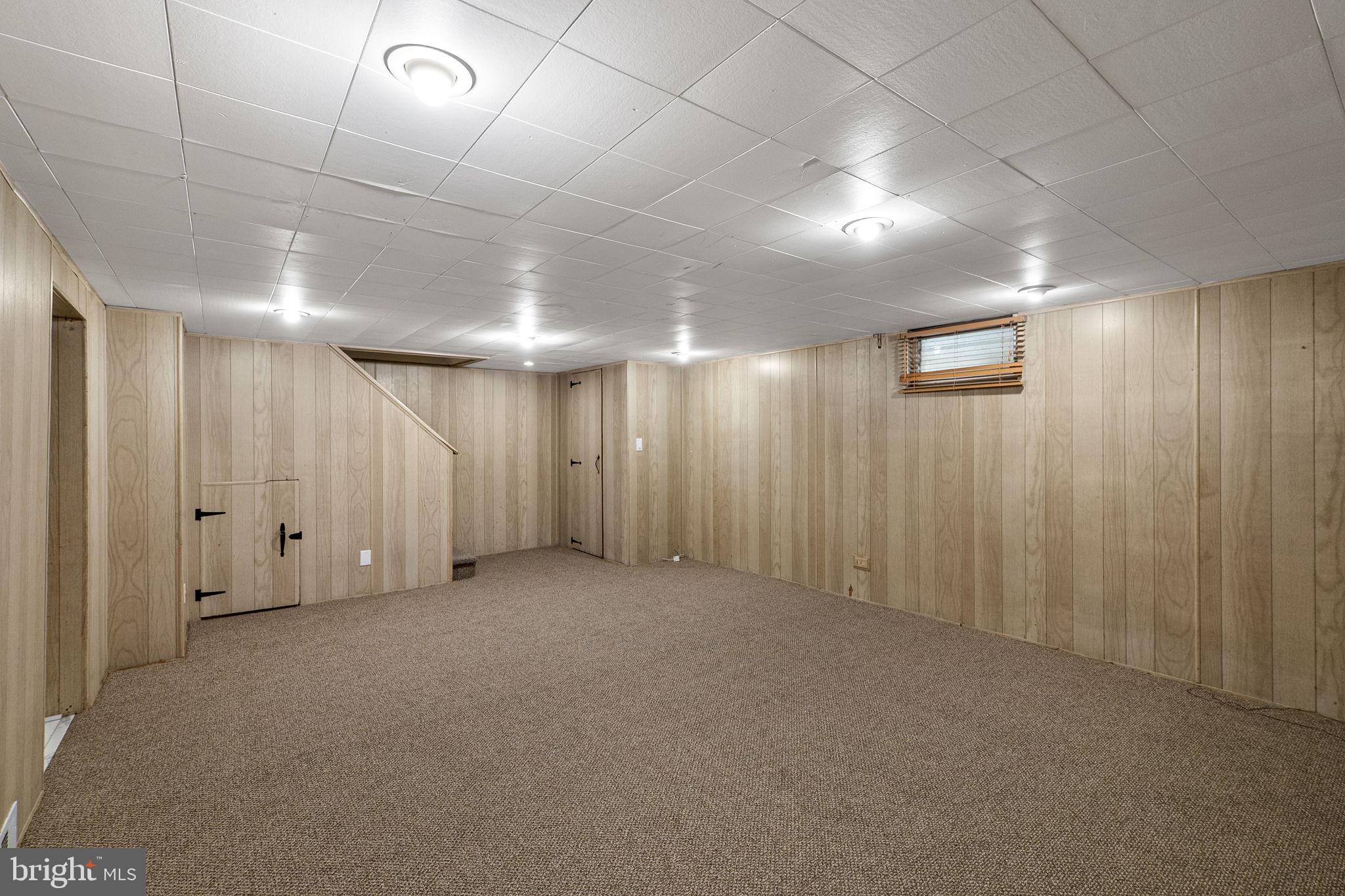 1541 Doxbury Road Baltimore, MD 21286 - Photo 33 of 38 Family Room - New carpetFull