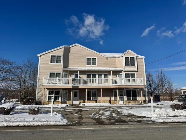 $559,000 | 106 East Grand Avenue, Unit 3, Old Orchard Beach, ME 04064