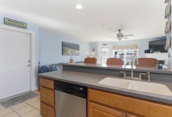 $534,900 | 106 East Grand Avenue, Unit 3, Old Orchard Beach, ME 04064