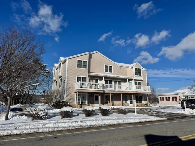 $559,000 | 106 East Grand Avenue, Unit 3, Old Orchard Beach, ME 04064