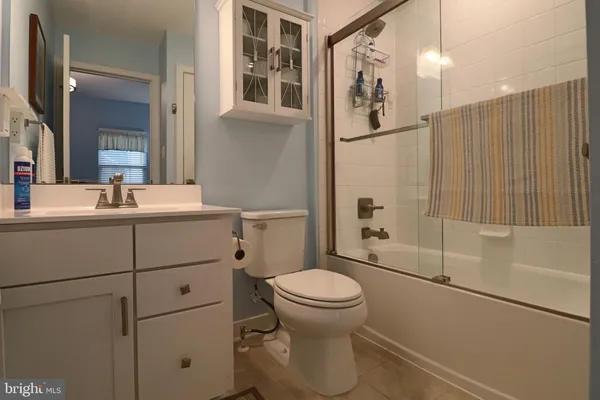 $699,460 | 2412 Avondale Overlook Drive, Hyattsville, MD 20782