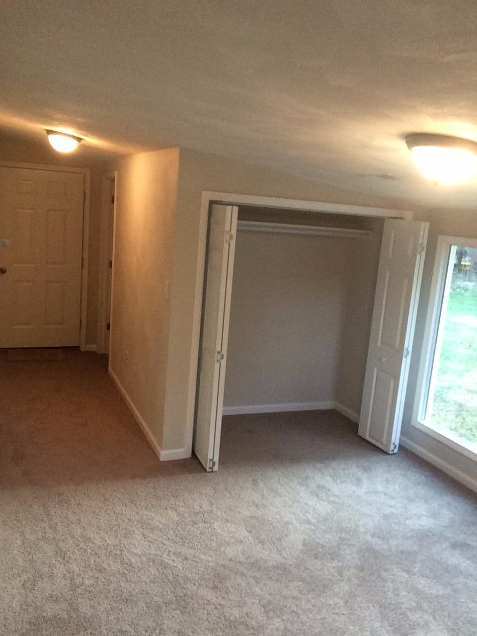 4259 Bonsack Road Northeast Roanoke, VA 24012 - Photo 10 of 22 master bedroom