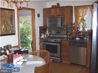 1234 Oliver Road Abington, PA 19006 - Photo 4 of 12