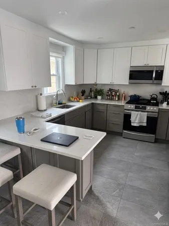 $6,000 | 16 Florida Street, Long Beach, NY 11561