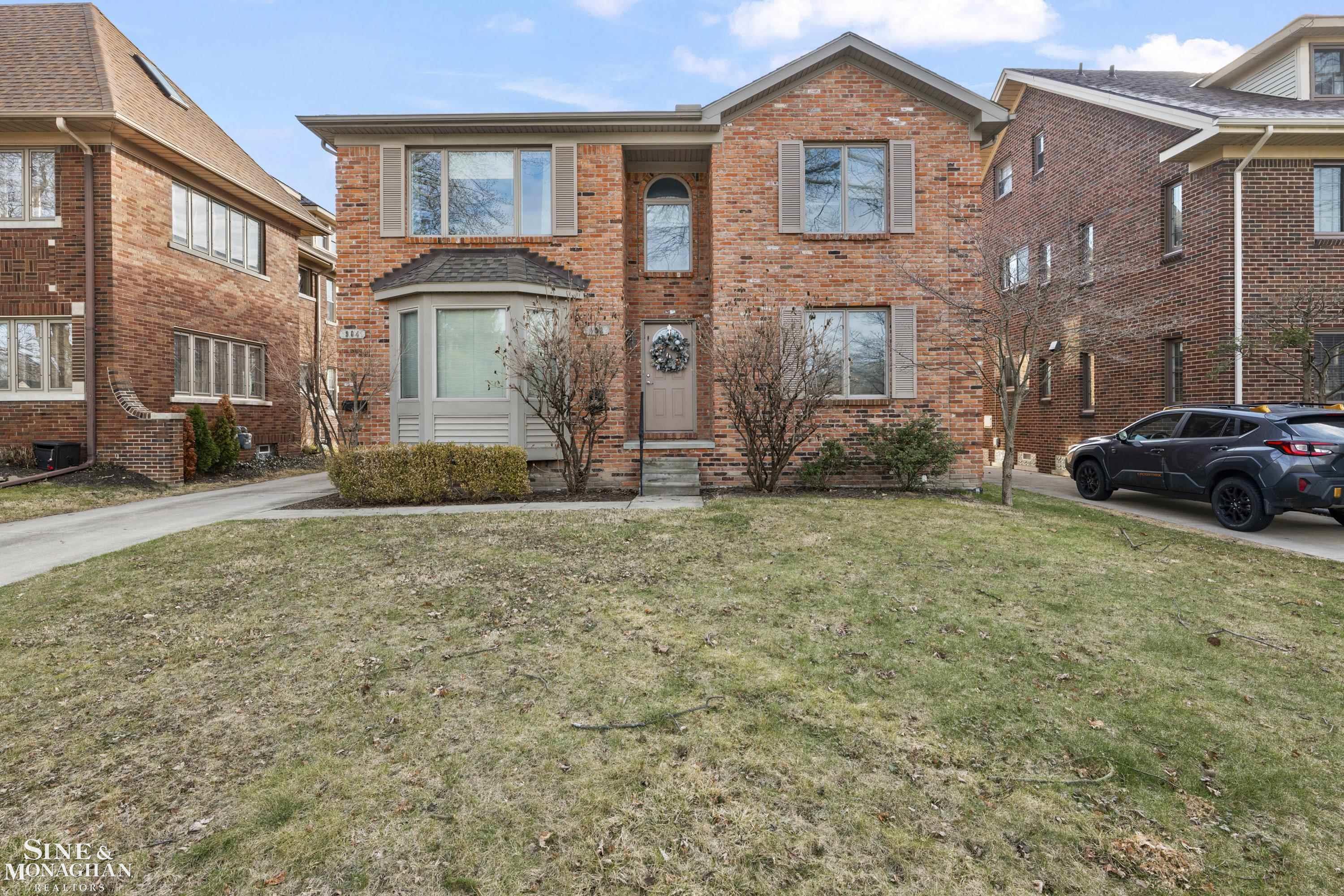 904 Trombley Road Grosse Pointe, MI 48230 - Photo 2 of 27