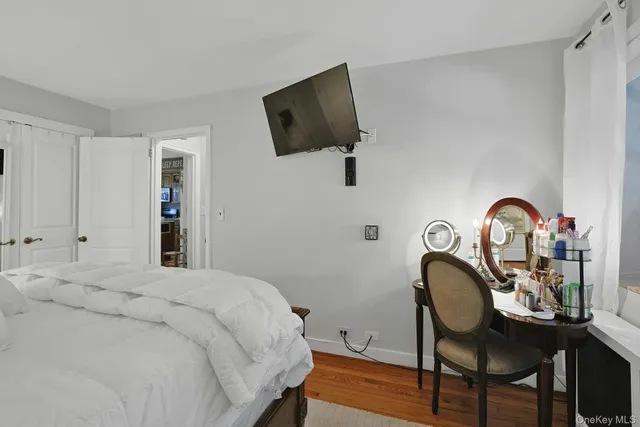 $319,000 | 1279 California Road, Unit 2L, Eastchester, NY 10709