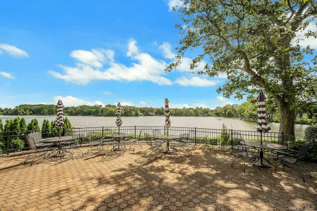 $319,000 | 1279 California Road, Unit 2L, Eastchester, NY 10709