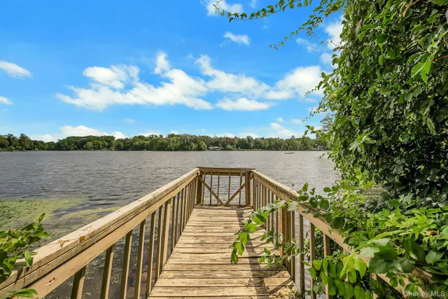 $319,000 | 1279 California Road, Unit 2L, Eastchester, NY 10709