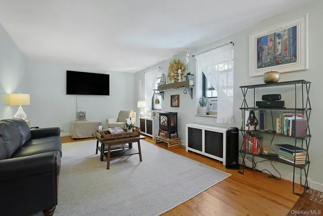 $319,000 | 1279 California Road, Unit 2L, Eastchester, NY 10709