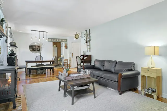 $319,000 | 1279 California Road, Unit 2L, Eastchester, NY 10709