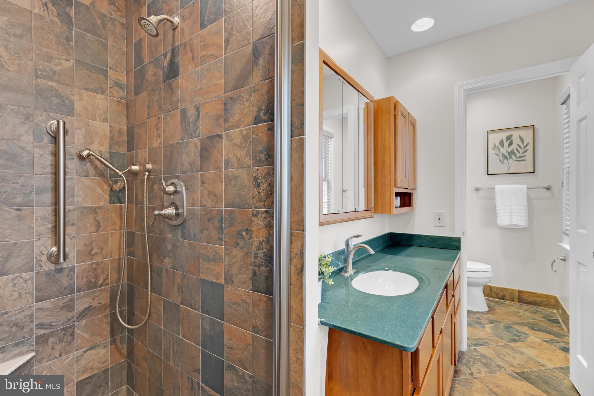 4436 Albemarle Street Northwest Washington, DC 20016 - Photo 18 of 38