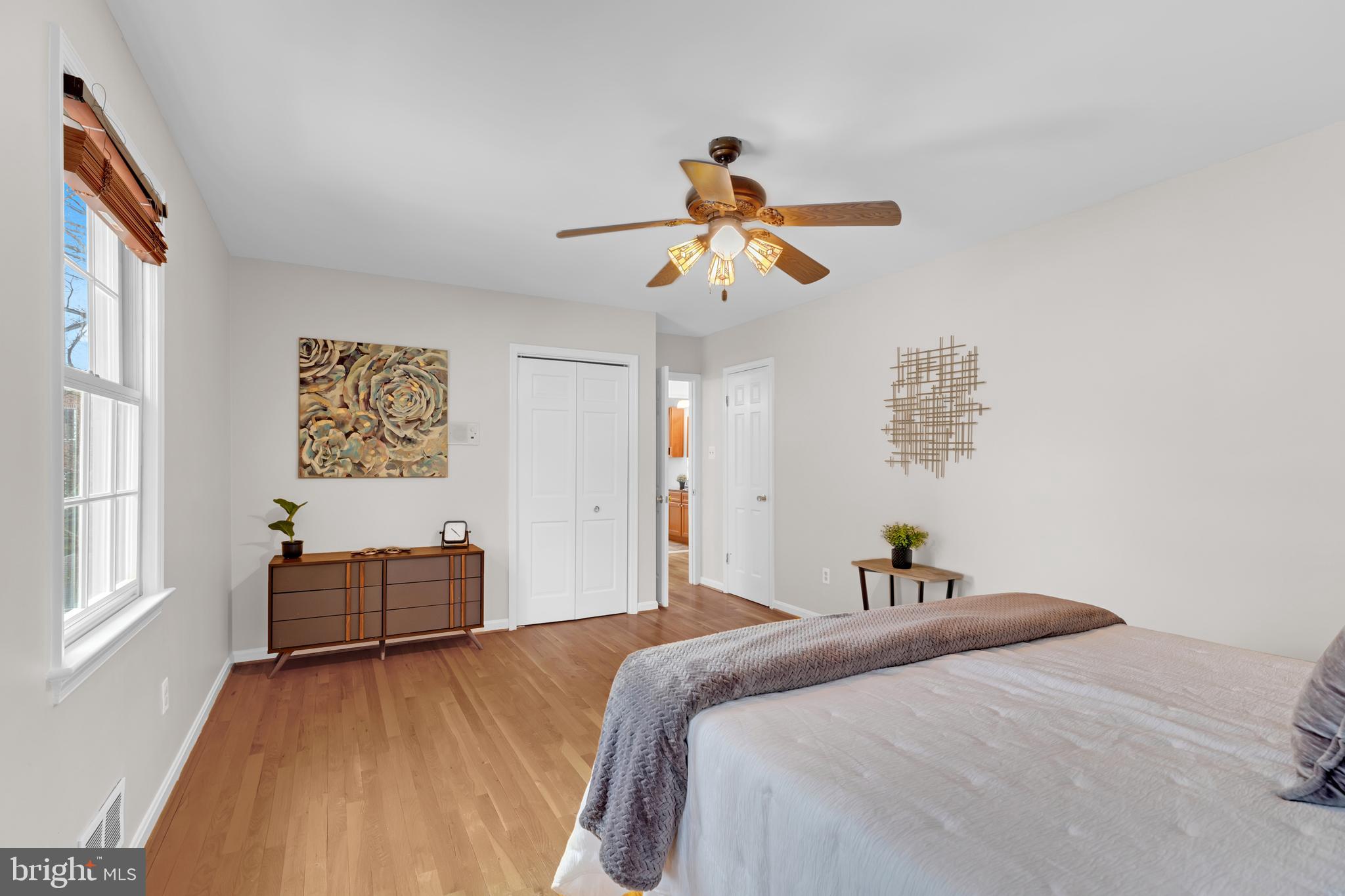 4436 Albemarle Street Northwest Washington, DC 20016 - Photo 20 of 38