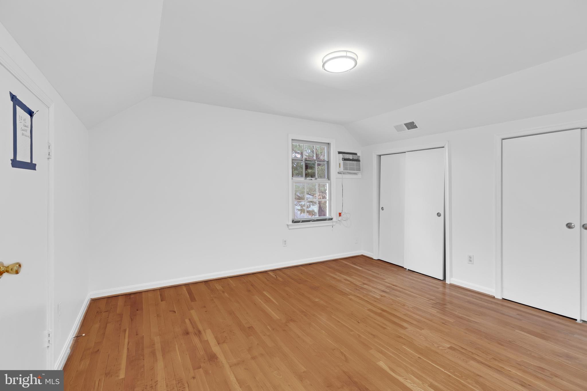 4436 Albemarle Street Northwest Washington, DC 20016 - Photo 28 of 38