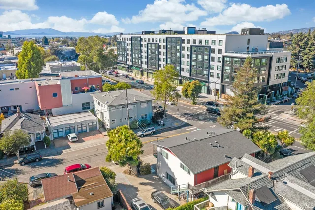 a picture of city view with houses