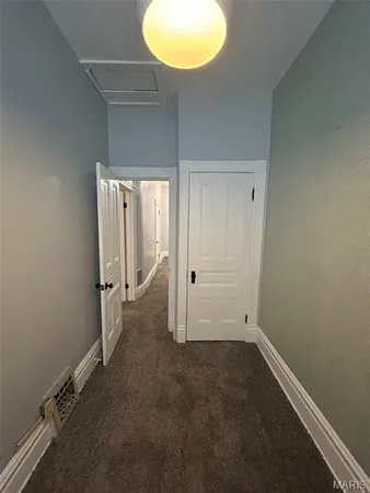 $2,600 | 2643 Wyoming Street, St. Louis, MO 63118