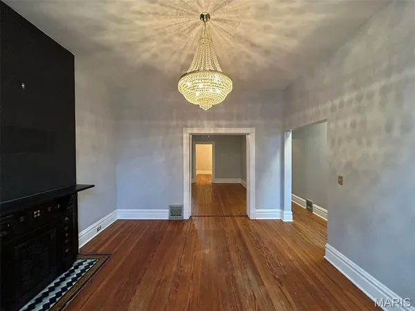 $2,600 | 2643 Wyoming Street, St. Louis, MO 63118