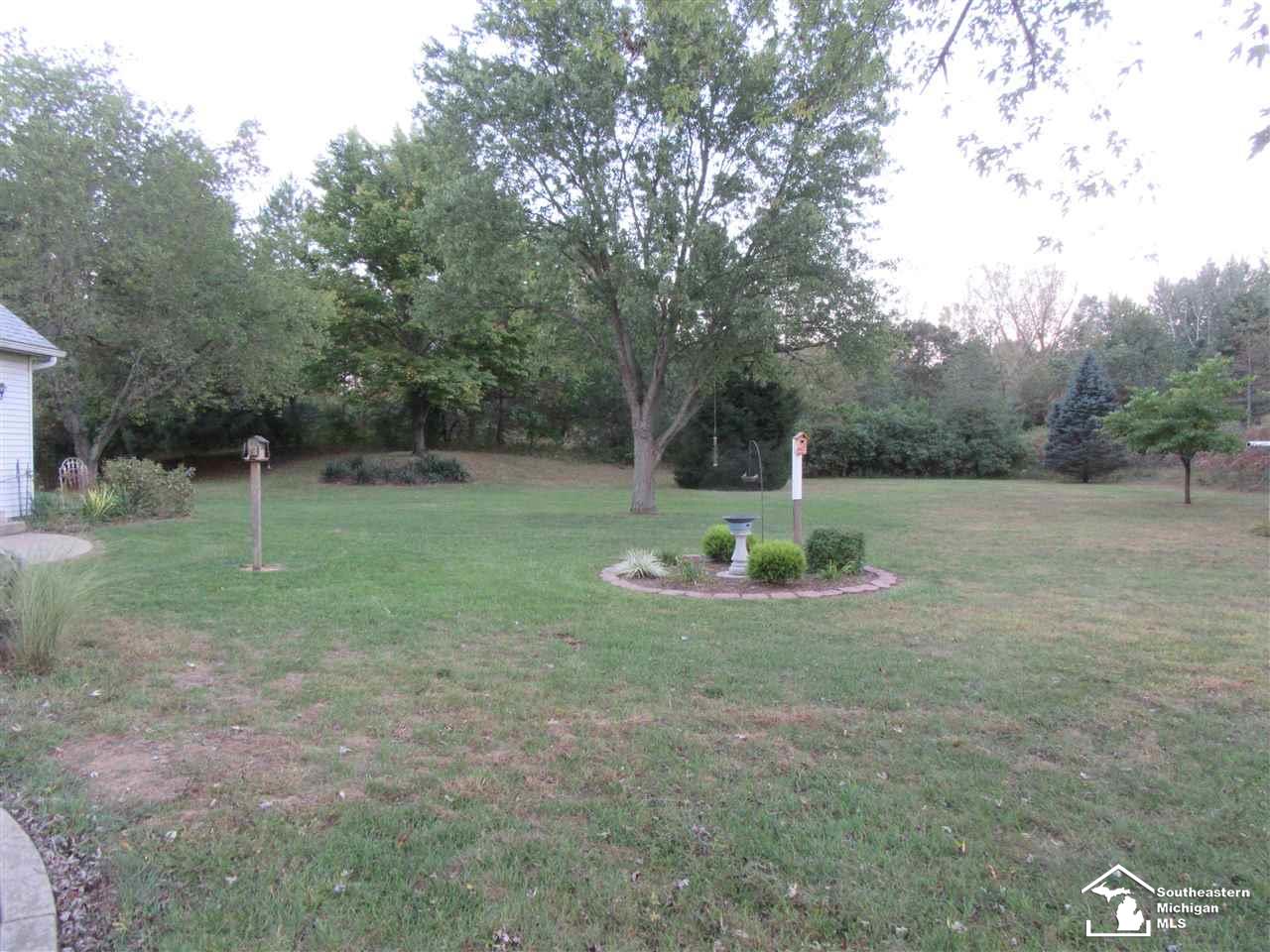 7122 Wells Road Petersburg, MI 49270 - Photo 13 of 38 31361886-12.JPG