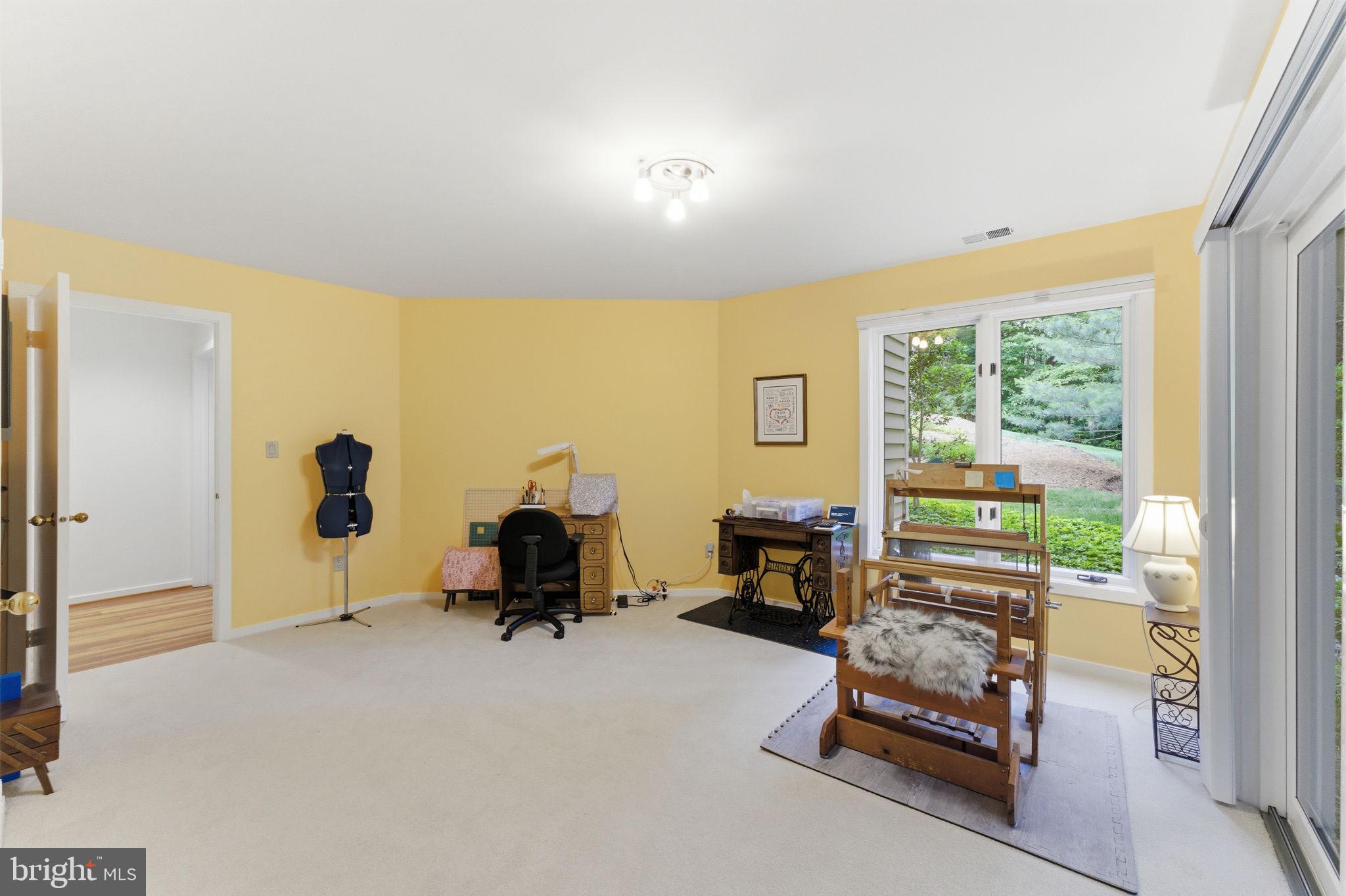 1608 Woodstock Lane Reston, VA 20194 - Photo 45 of 76