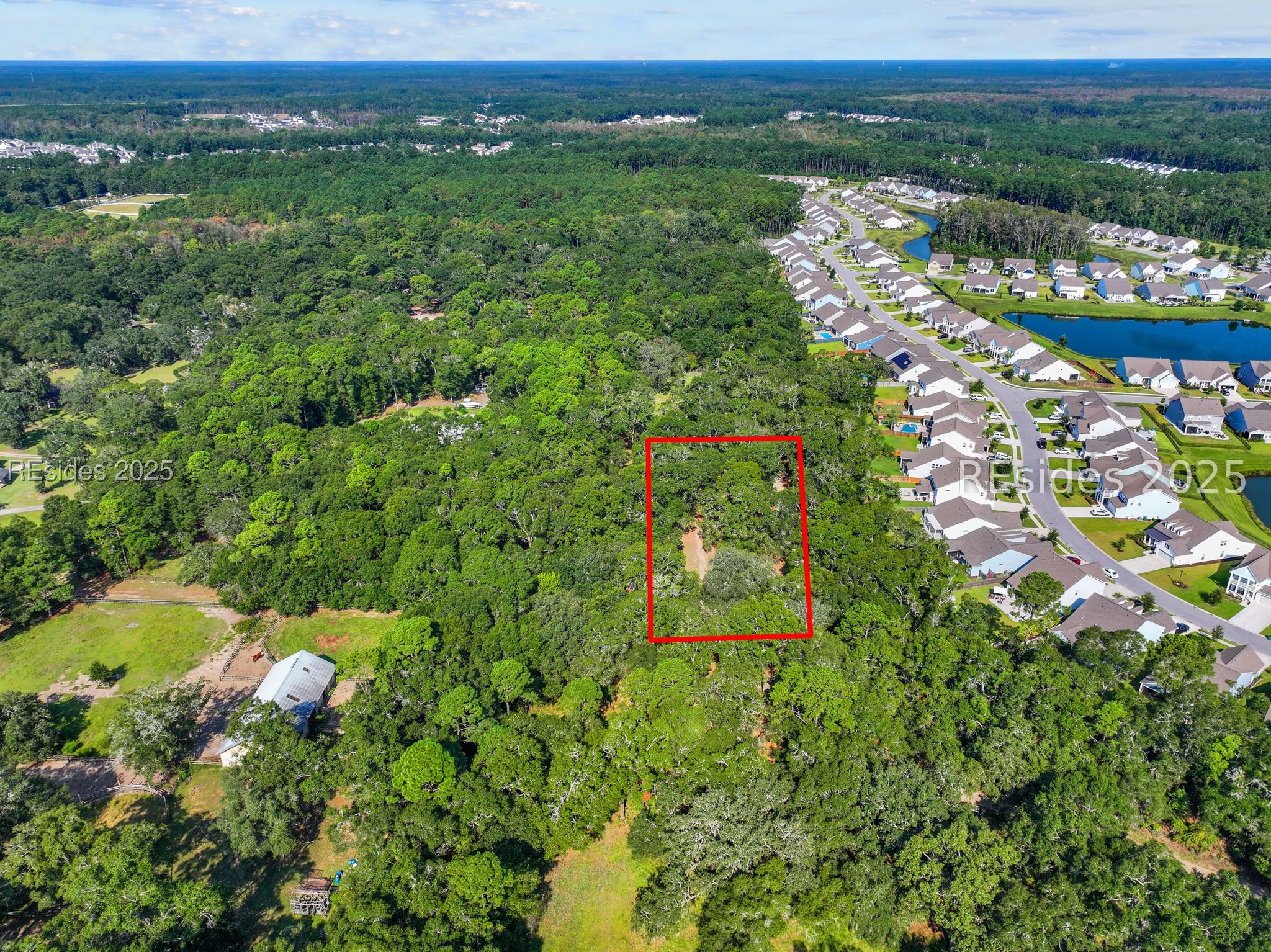 120 Meadow Drive Bluffton, SC 29910 - Photo 2 of 32