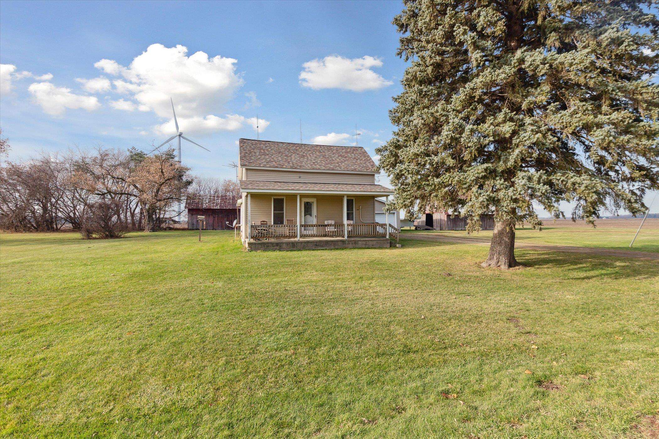 11305 Mikus Road St. Louis, MI 48880 - Photo 3 of 47