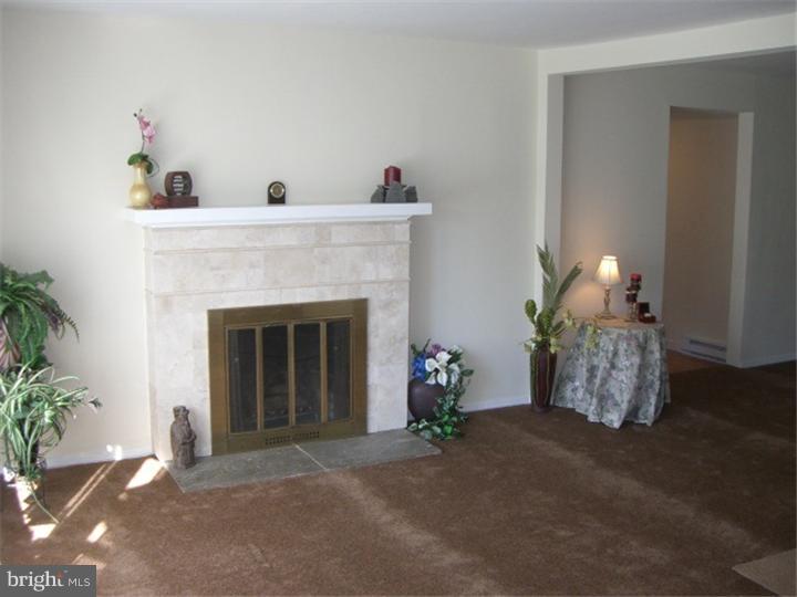 2701 Trewigtown Road Colmar, PA 18915 - Photo 3 of 6 Gallery Image 3