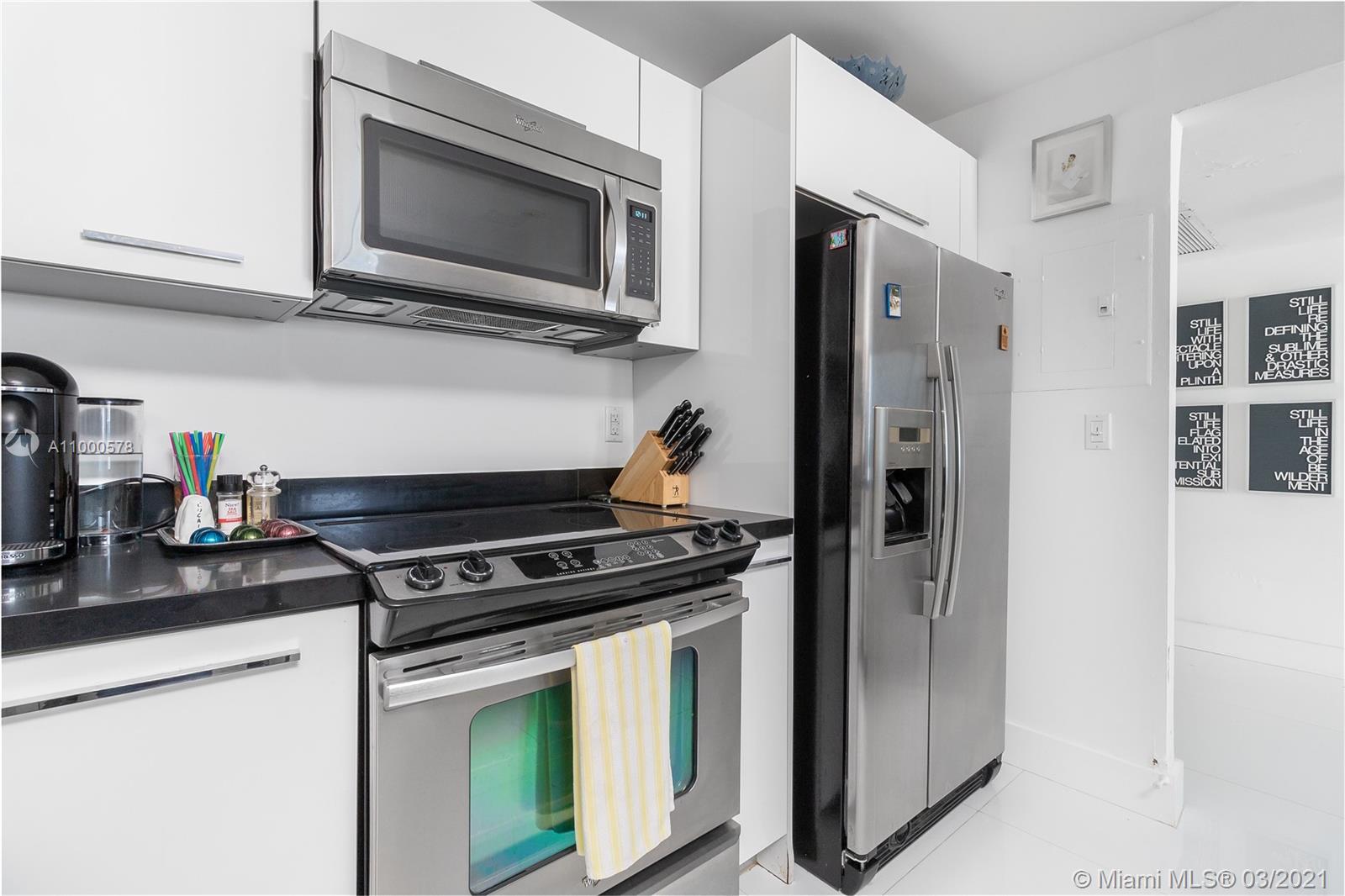 Mid Beach Miami Beach, FL 33139 - Photo 5 of 25