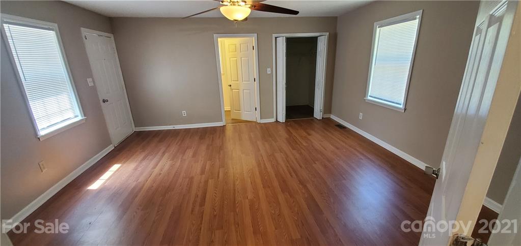 852 Matthews School Road Matthews, NC 28105 - Photo 5 of 23 Gallery Image 5