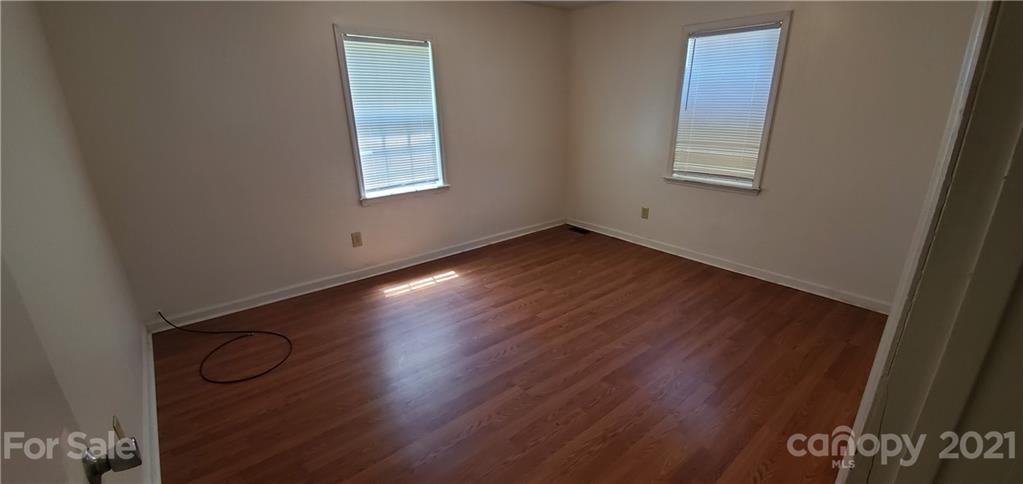 852 Matthews School Road Matthews, NC 28105 - Photo 9 of 23 Gallery Image 9