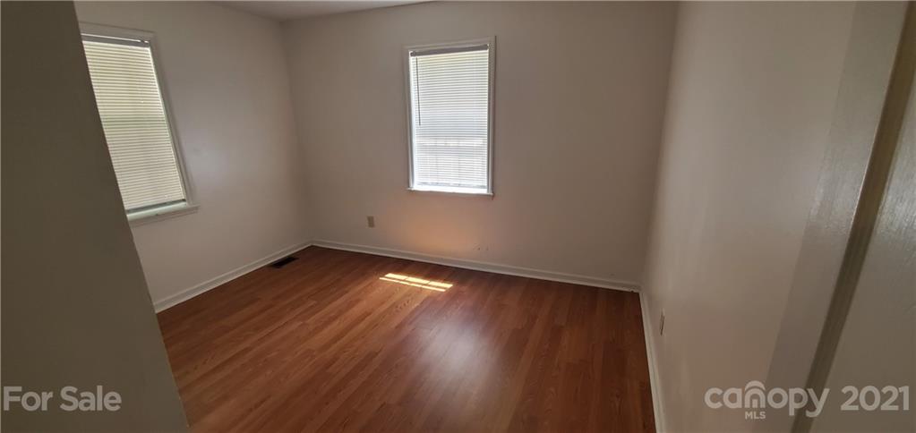 852 Matthews School Road Matthews, NC 28105 - Photo 10 of 23 Gallery Image 10
